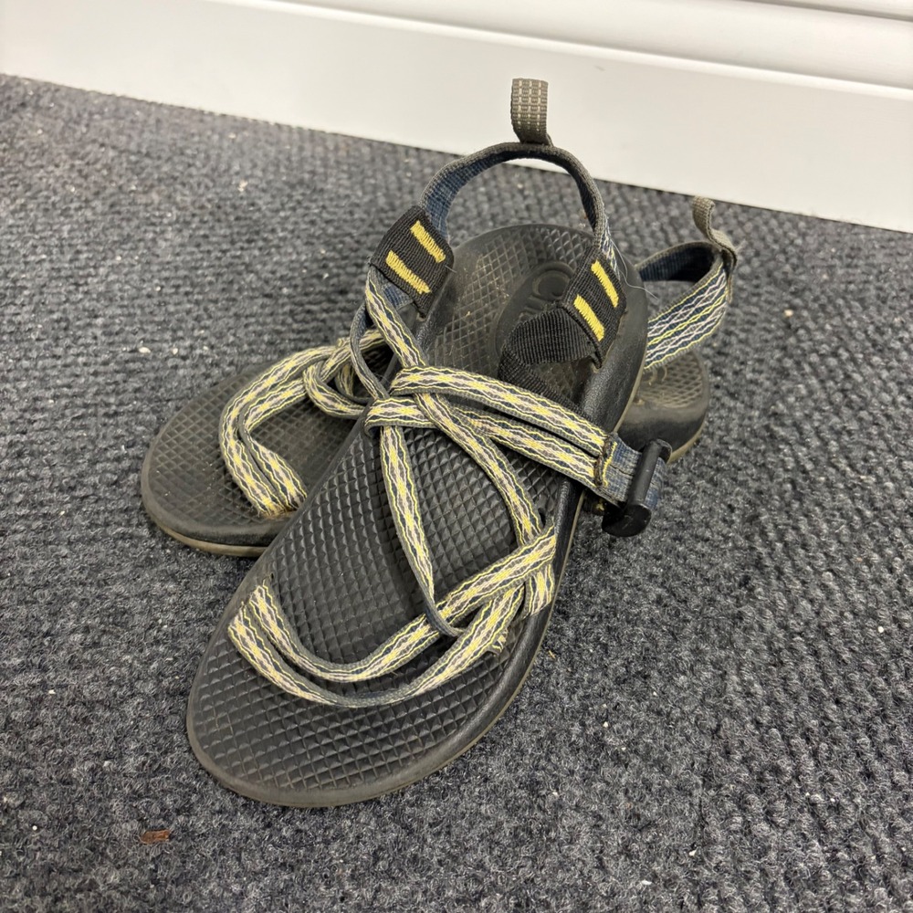 Chaco Kids Z1 Ecotread Sandals Black Yellow Strappy Outdoor Shoes Size 2